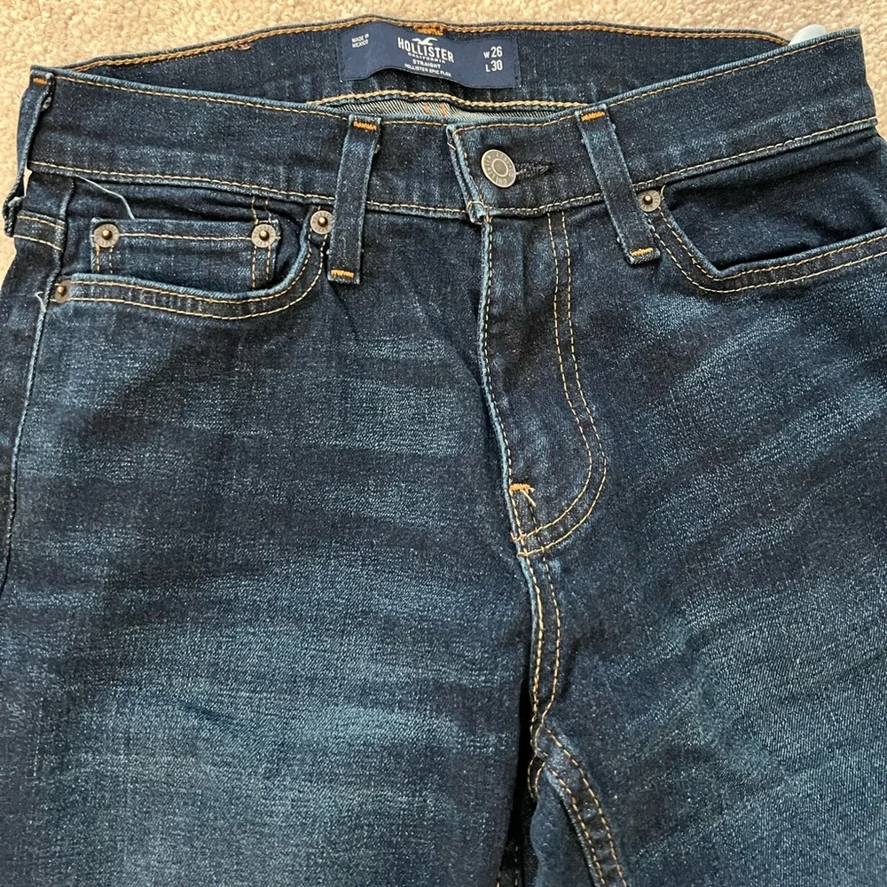 Hollister Straight 26x30 Men’s Jeans - Picture 2 of 3